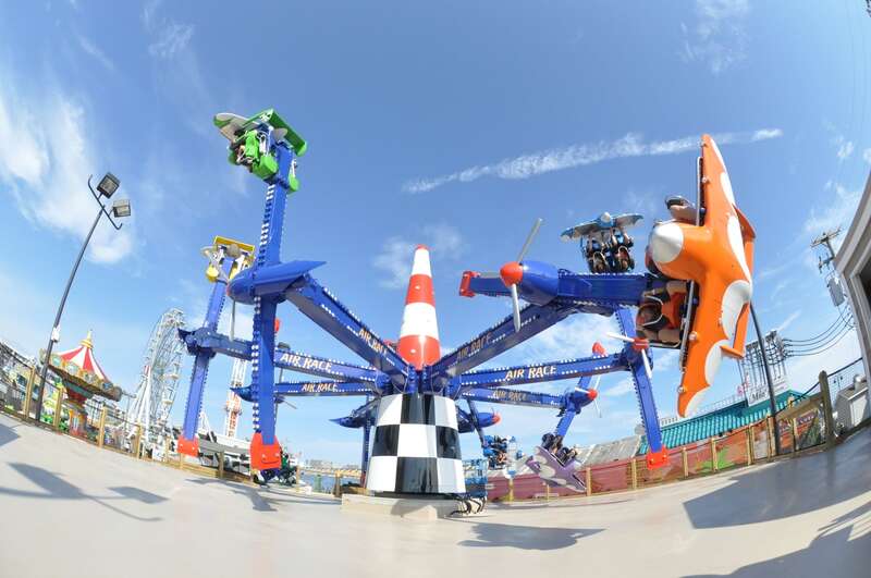 Playland's Castaway Cove
